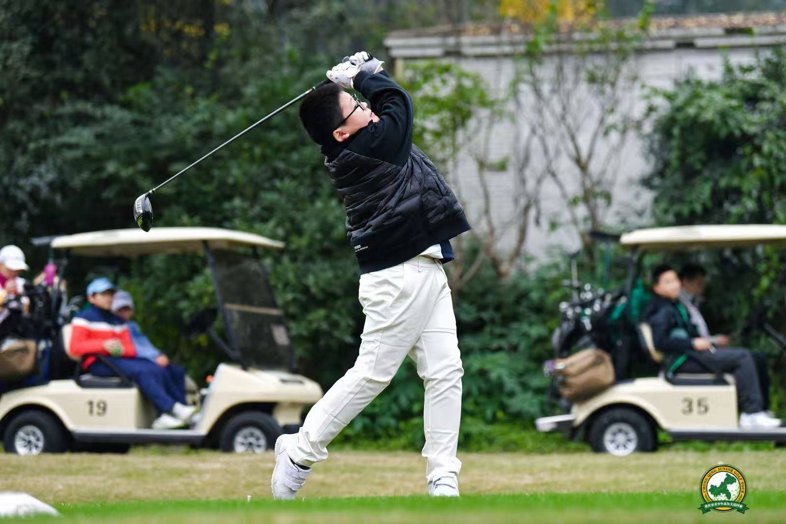 球星爆发!高尔夫赛场再现神级操作 球星爆发!高尔夫赛场再现神级操作