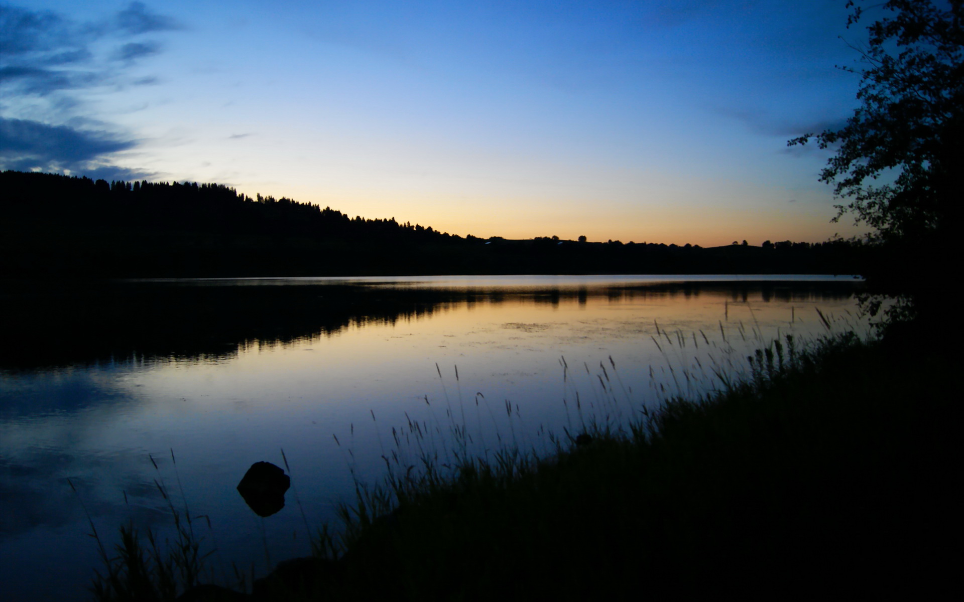 贫矿里掘出黄金,京多安一传一射导演喀麦隆逆袭