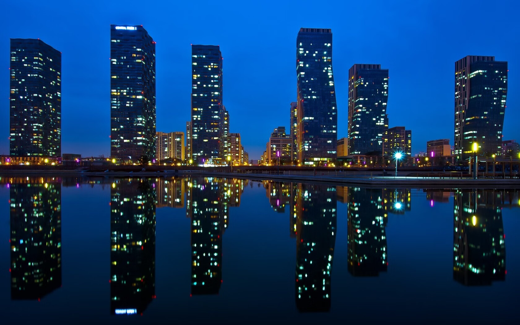 东决关键战之夜,詹姆斯如何炼成唯一性?